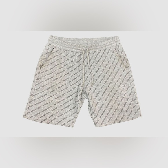 Michael Kors Men's Gray Logo Print Elastic Waist Sweat Shorts - Picture 1 of 6